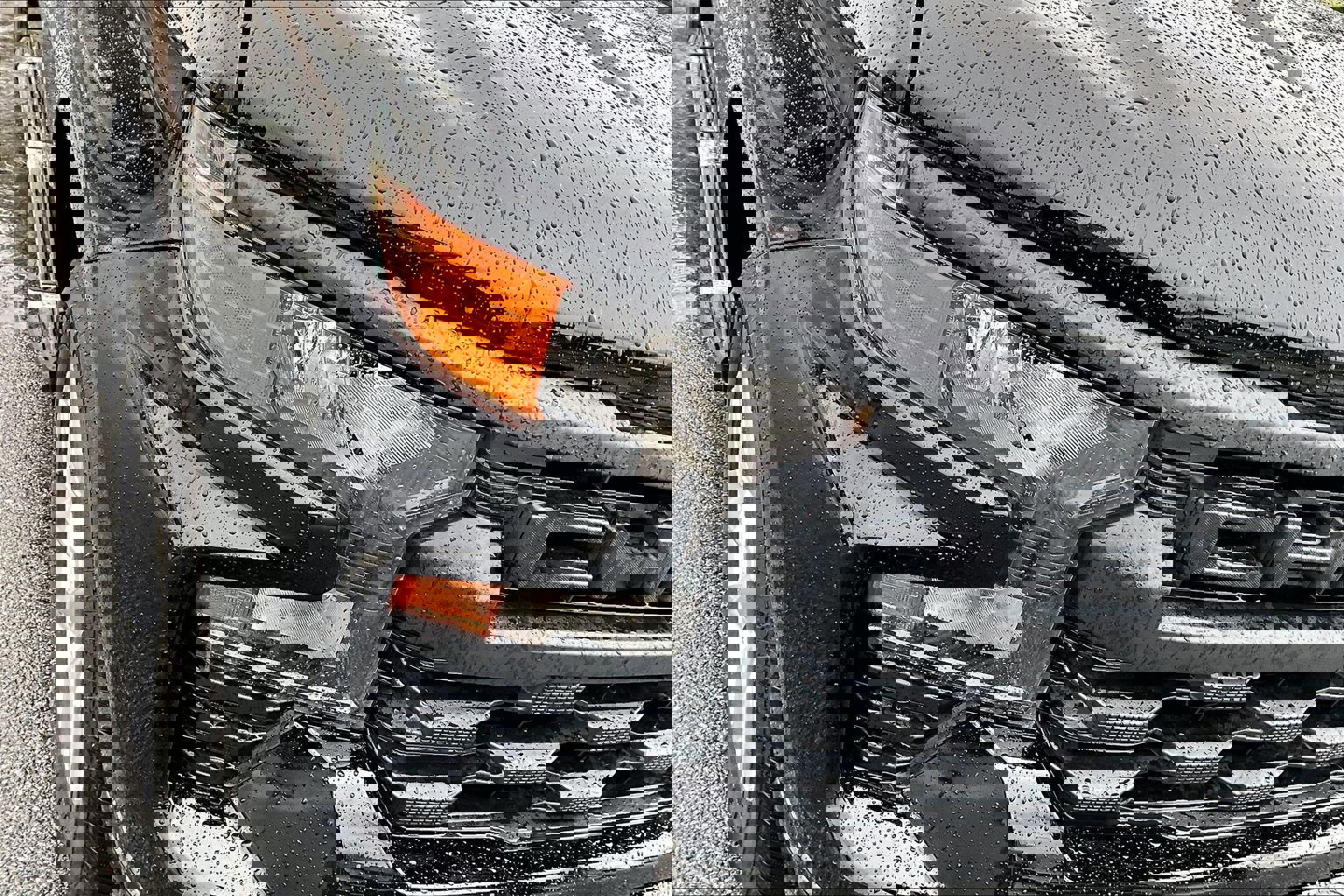 Used 2025 Chevrolet Silverado 1500 Custom image 31