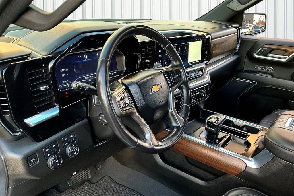 Used 2022 Chevrolet Silverado 1500 High Country image 17