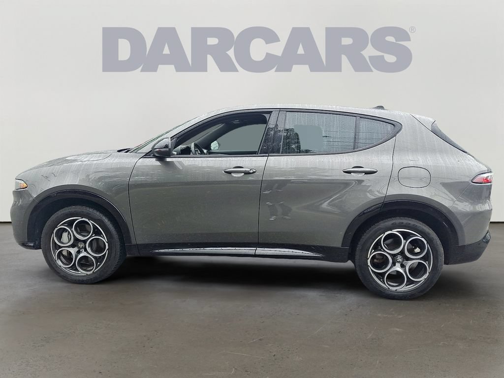 Used 2025 Alfa Romeo Tonale AWD/4WD image 4