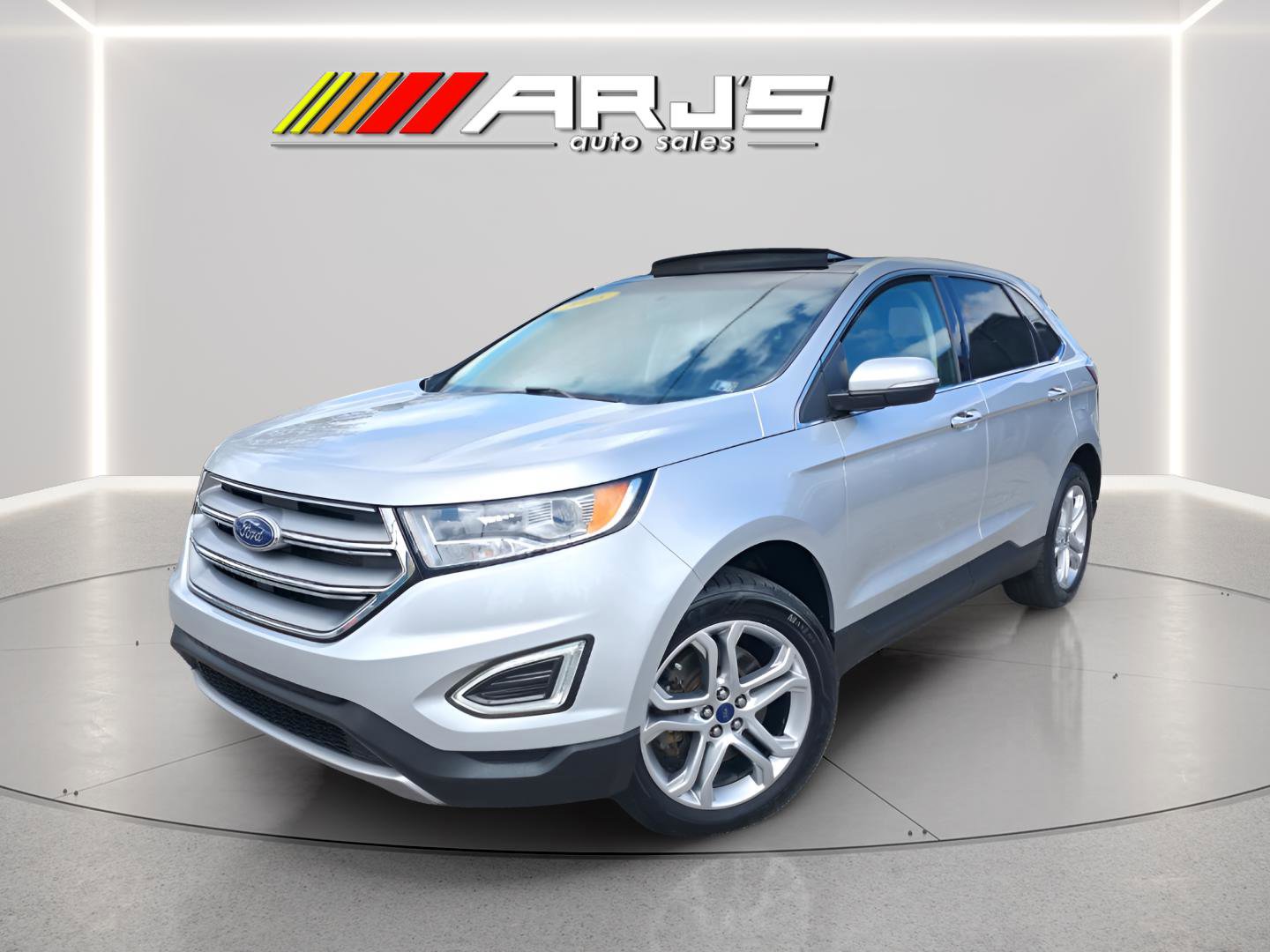 Used 2018 Ford Edge Titanium w/ Equipment Group 301A AWD/4WD image 1