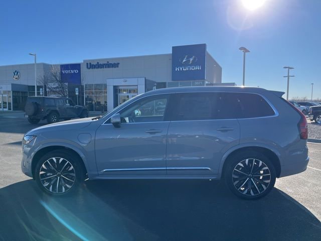 New 2026 Volvo XC90 T8 Plus w/ Protection Package Premier AWD/4WD image 1
