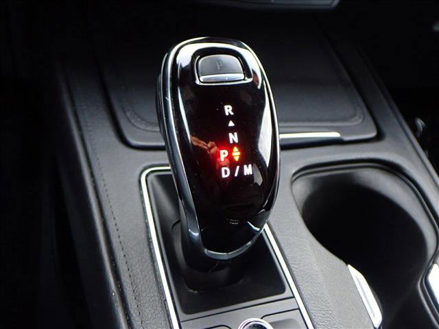 Used 2024 Cadillac XT4 Premium Luxury image 24