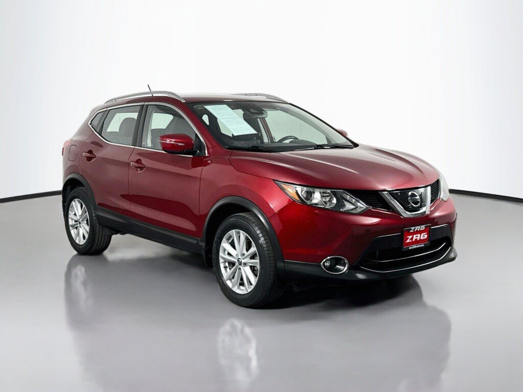 Used 2019 Nissan Rogue Sport SV w/ All-Weather Package FWD image 7