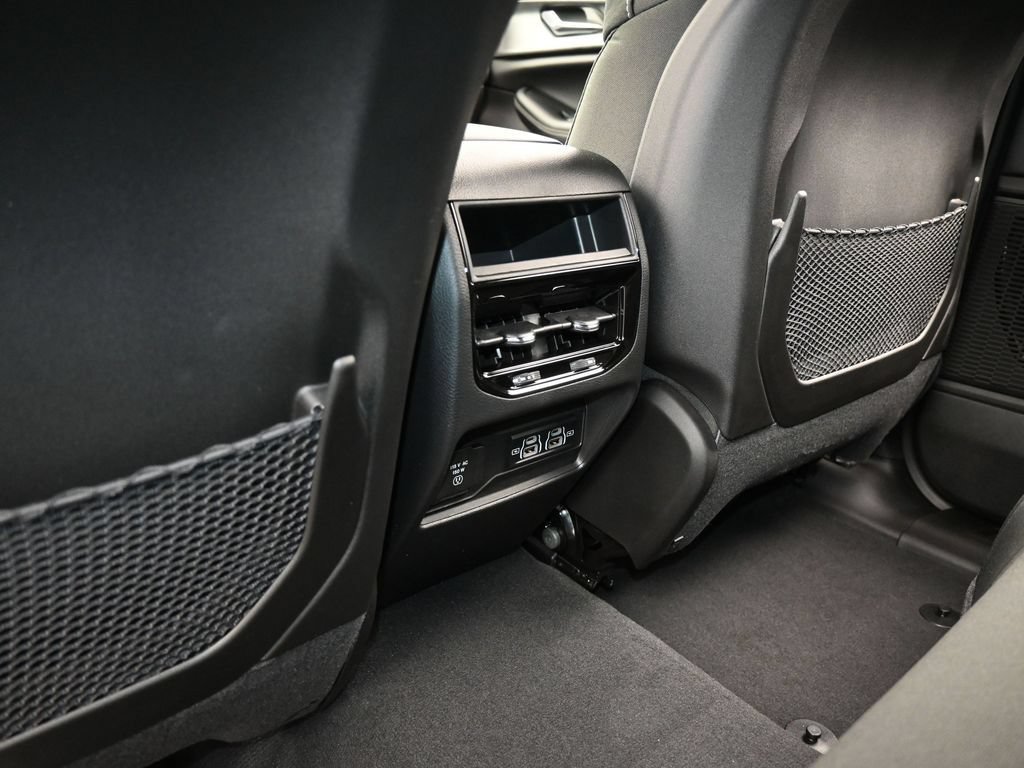 New 2026 Jeep Grand Cherokee Laredo X AWD/4WD image 28