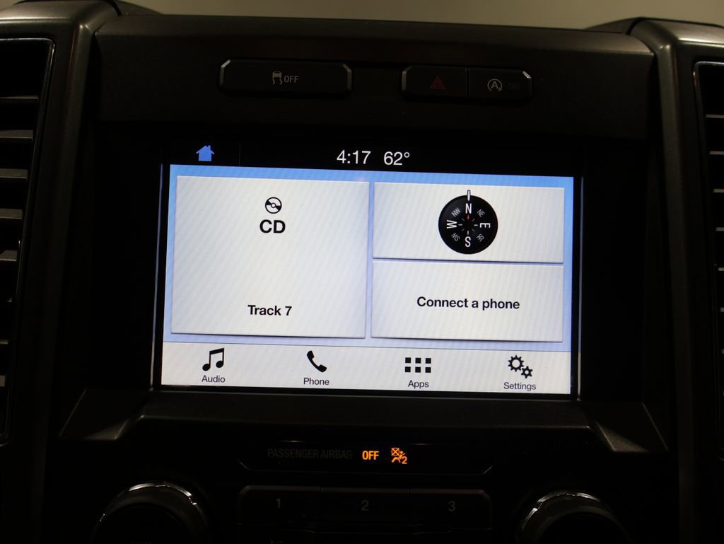 Used 2018 Ford F150 XLT w/ Equipment Group 302A Luxury AWD/4WD image 25