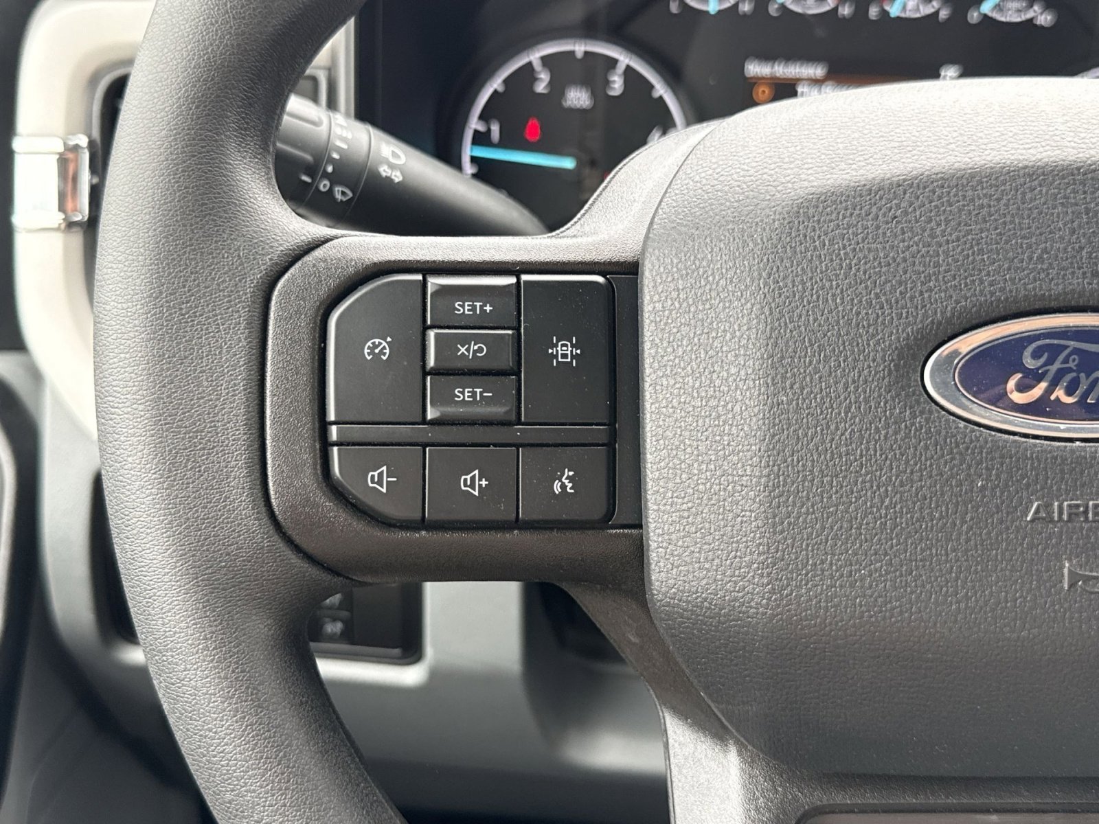 New 2026 Ford F550 4x4 Crew Cab image 19