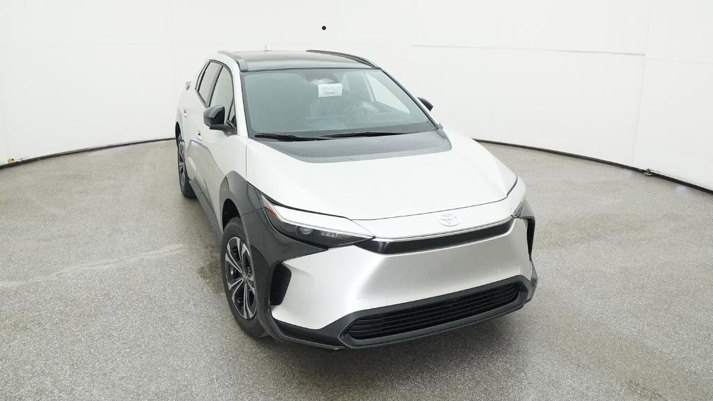 New 2025 Toyota bZ4X FWD image 32