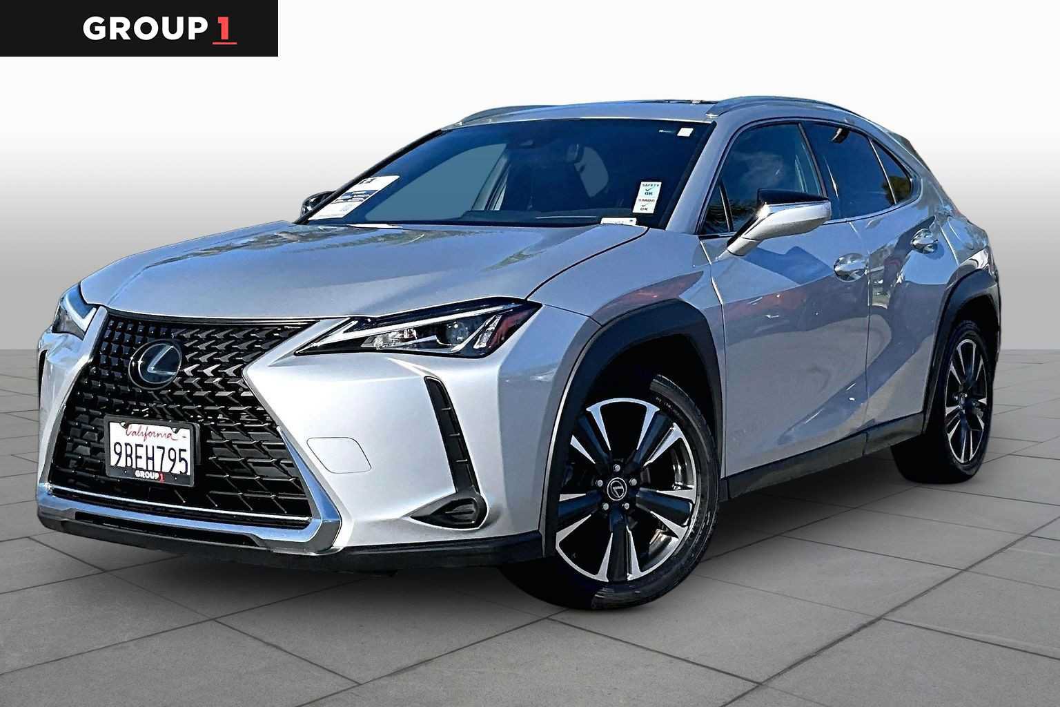 Used 2019 Lexus UX 200 w/ Premium Package FWD image 1