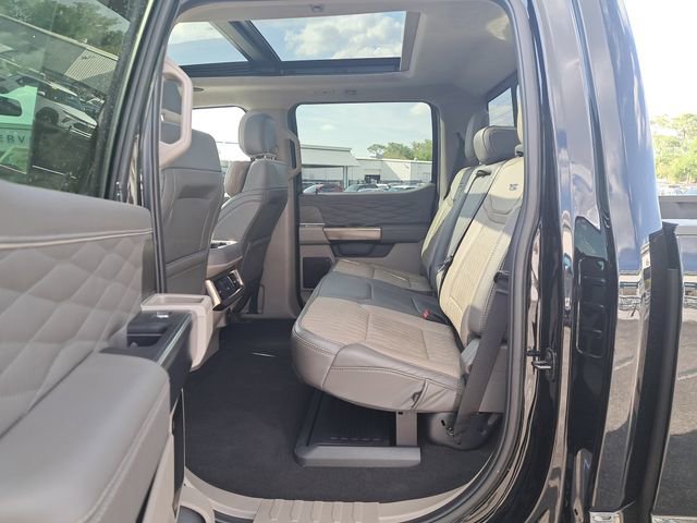 Certified 2025 Ford F450 Platinum w/ Platinum Plus Package image 11