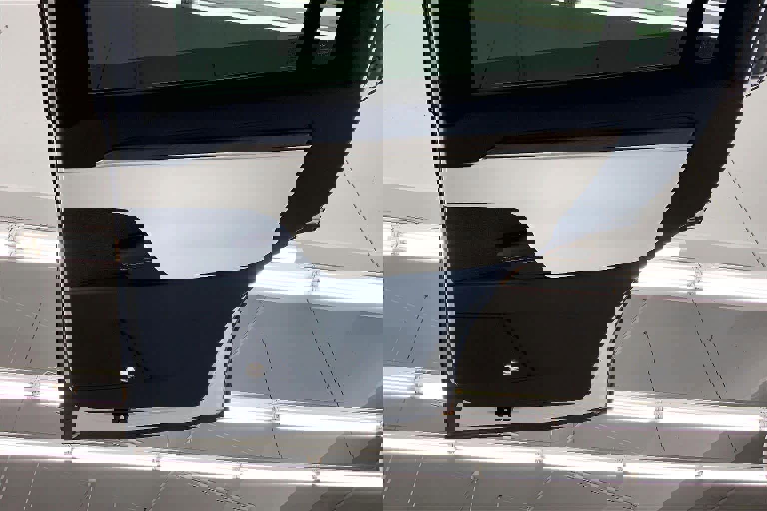 Used 2023 Tesla Model X image 12