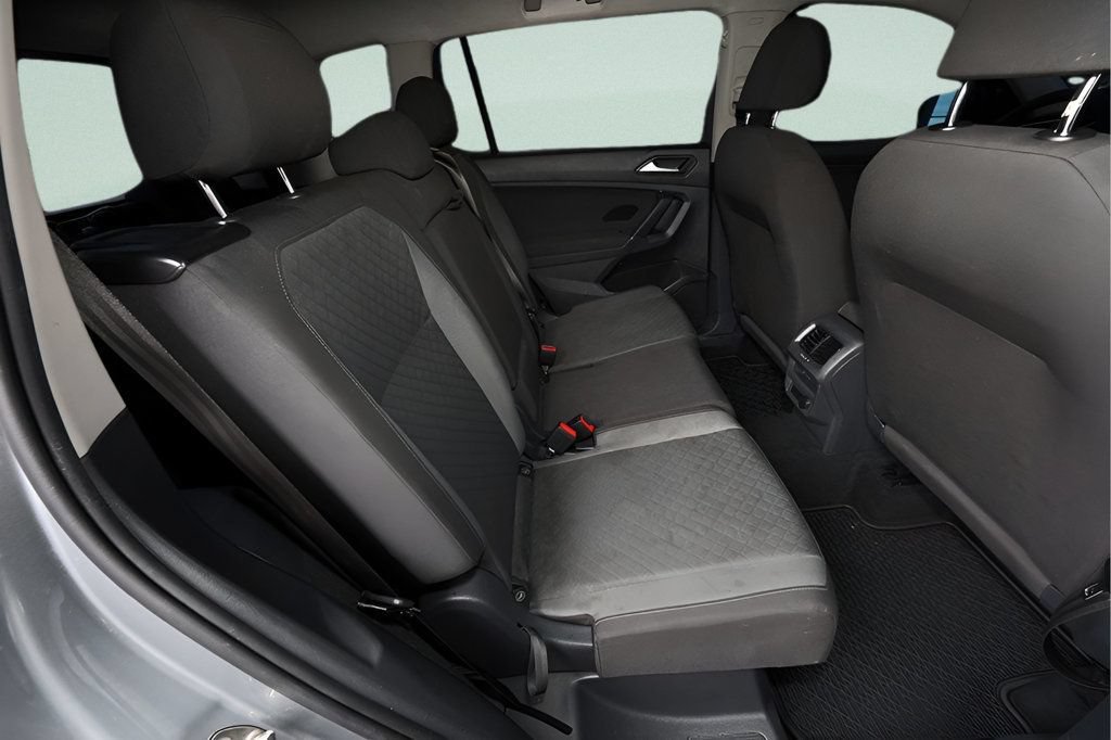 Used 2020 Volkswagen Tiguan S FWD image 14