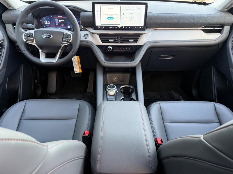 New 2026 Ford Explorer Active w/ Active Comfort Package image 10