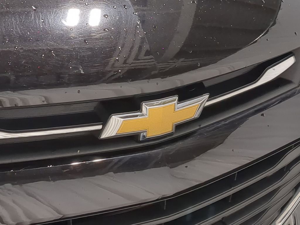 Used 2020 Chevrolet Trax LT w/ LT Convenience Package image 15