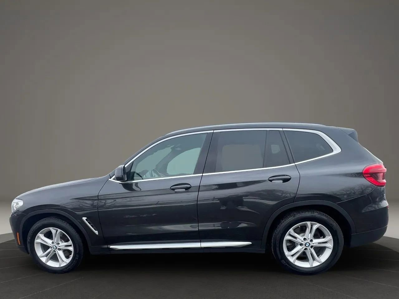Used 2020 BMW X3 xDrive30i w/ Driving Assistance Package AWD/4WD image 8