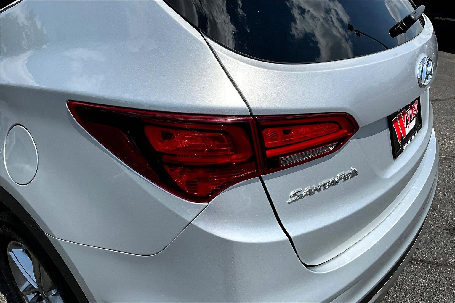 Used 2017 Hyundai Santa Fe Sport AWD/4WD image 23