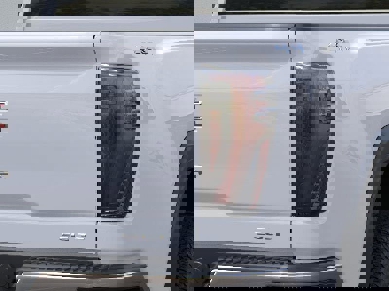 New 2026 GMC Sierra 2500 SLT image 11