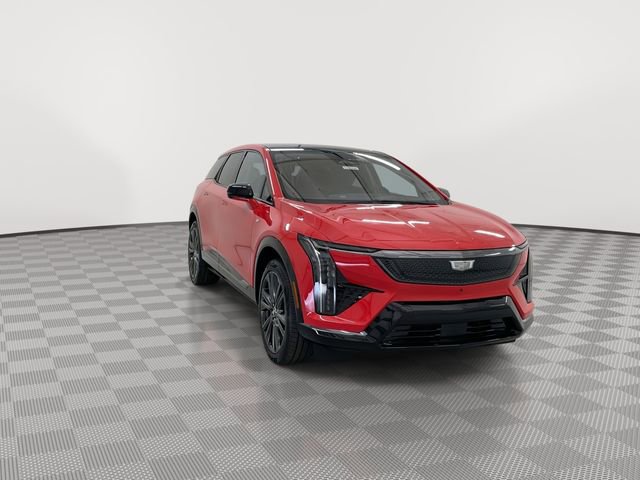 New 2025 Cadillac Optiq Sport 2 w/ LPO, Floor Liner Package AWD/4WD image 2