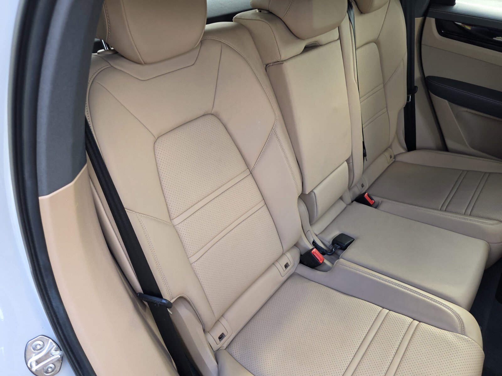 Used 2021 Porsche Cayenne S AWD/4WD image 27