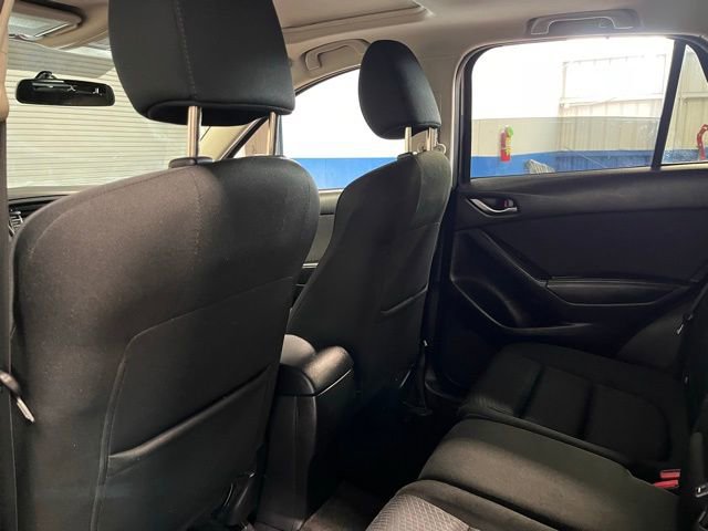 Used 2015 MAZDA CX-5 Touring w/ Bose/Moonroof Package FWD image 17