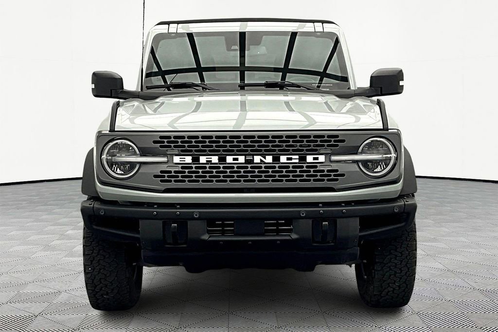 Certified 2023 Ford Bronco Badlands AWD/4WD image 3