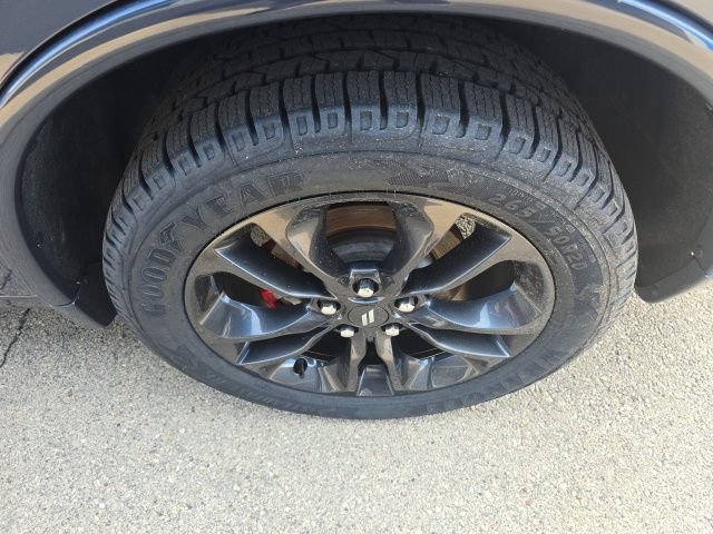 Used 2021 Dodge Durango R/T w/ Blacktop Package AWD/4WD image 15