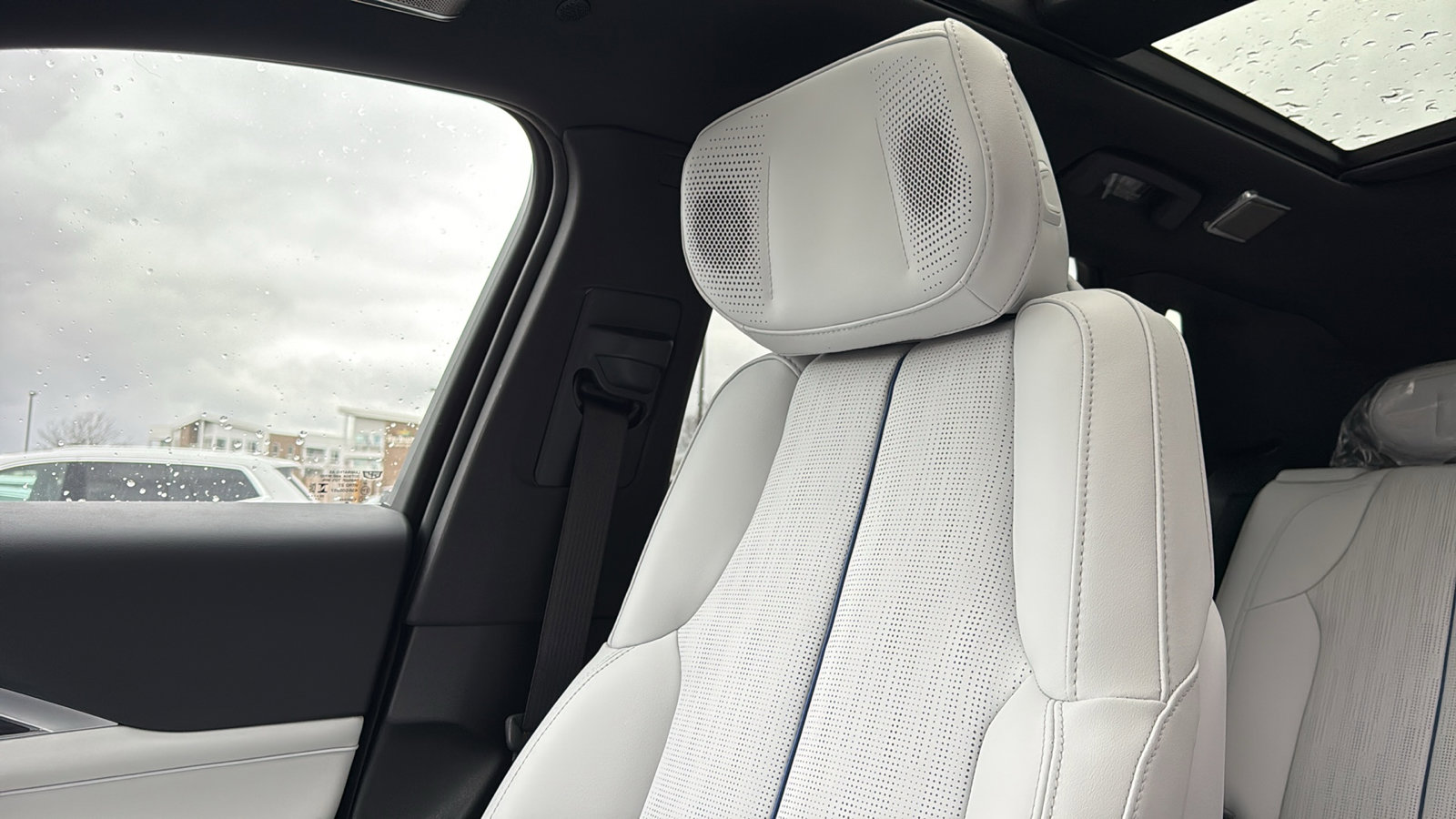 New 2026 Cadillac Lyriq Premium Luxury image 23