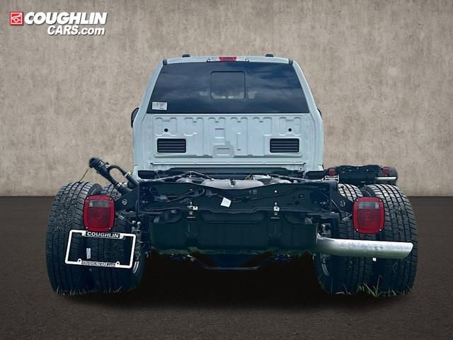 New 2025 Ford F350 XL w/ XL Chrome Package image 7