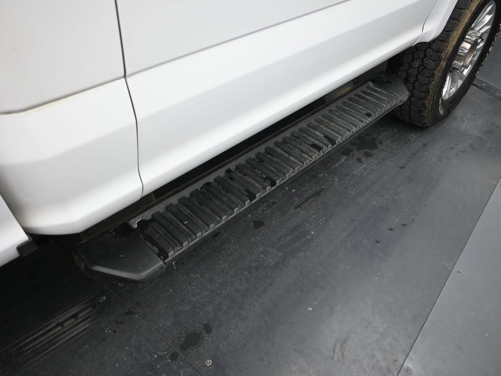 Certified 2022 Ford F350 XLT w/ XLT Value Package image 20