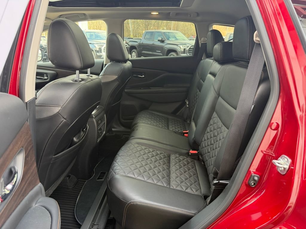 Certified 2024 Nissan Murano Platinum w/ Cargo Package image 10