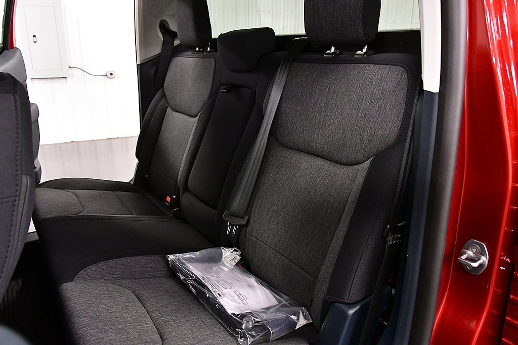 New 2025 Ford Maverick XLT w/ XLT Luxury Package image 30