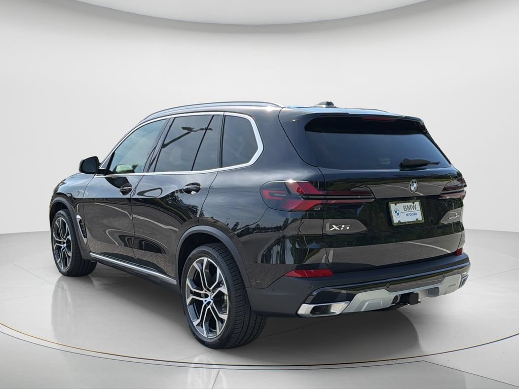 Certified 2026 BMW X5 xDrive40i w/ Climate Comfort Package AWD/4WD image 3