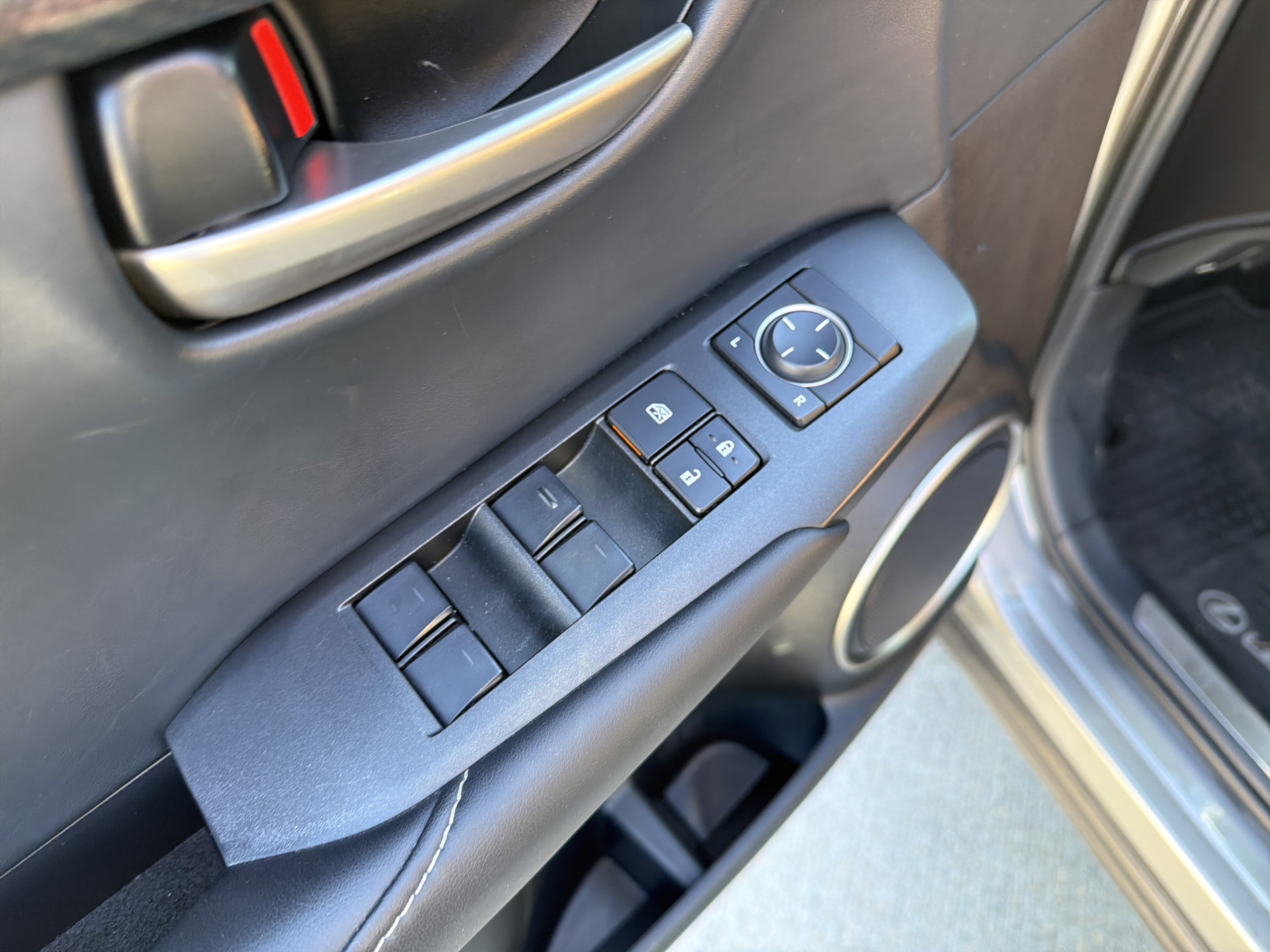 Used 2016 Lexus NX 200t AWD w/ Premium Package image 15