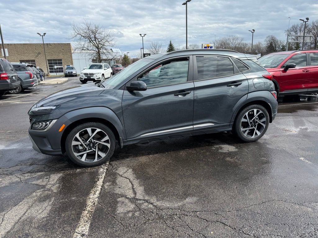 Used 2022 Hyundai Kona Limited image 1