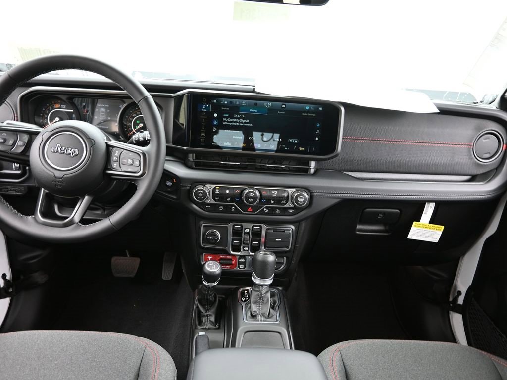 New 2025 Jeep Wrangler Unlimited Rubicon w/ Technology Group image 14