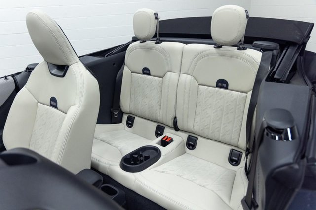 Certified 2026 MINI Cooper S FWD image 19
