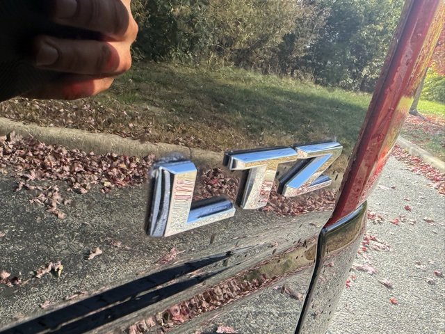 Used 2019 Chevrolet Silverado 1500 LTZ w/ LTZ Plus Package image 6