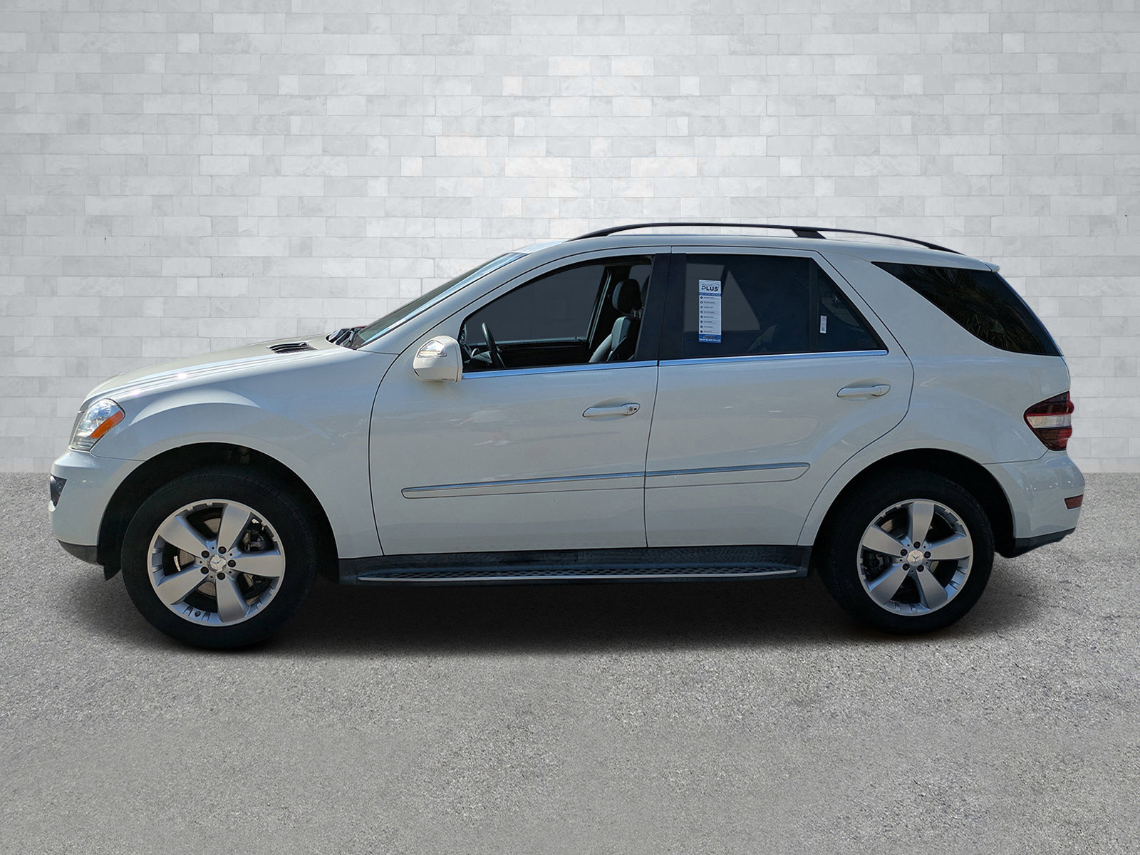 Used 2010 Mercedes-Benz ML 350 2WD image 8