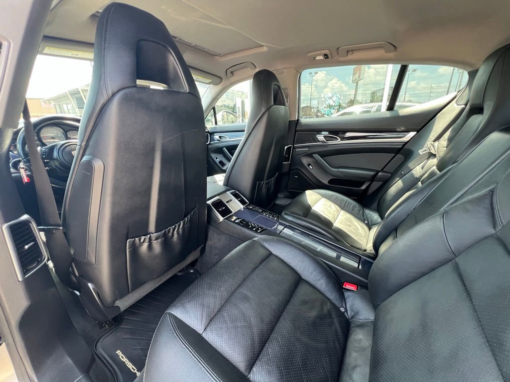 Used 2010 Porsche Panamera S image 18