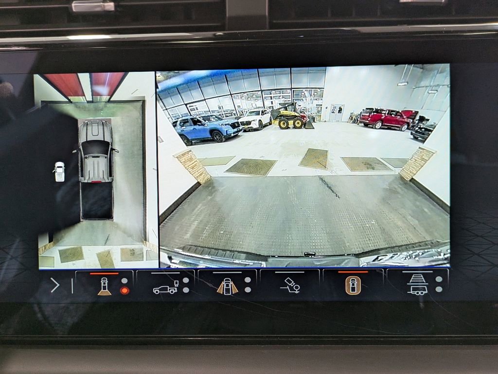 Used 2025 GMC Sierra 2500 AT4X AWD/4WD image 14