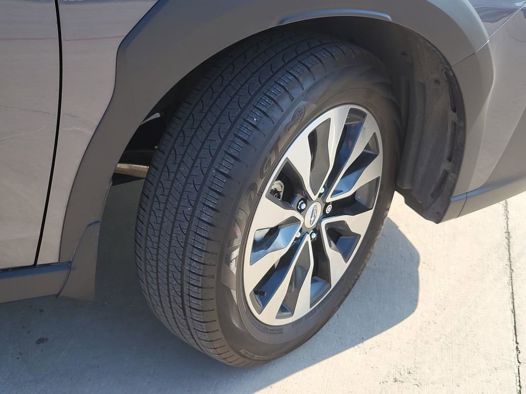 Certified 2024 Subaru Outback Touring w/ Popular Package #2 image 6