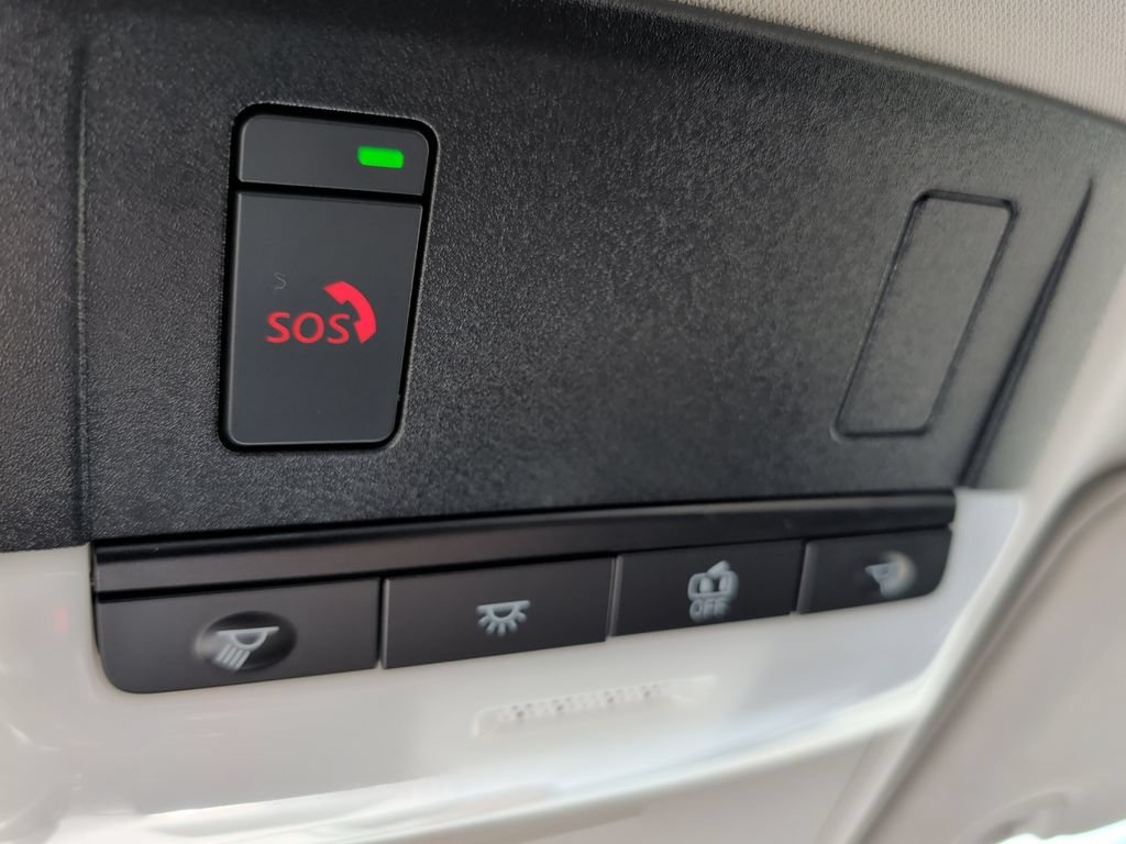Used 2025 Nissan Altima 2.5 SV FWD image 27