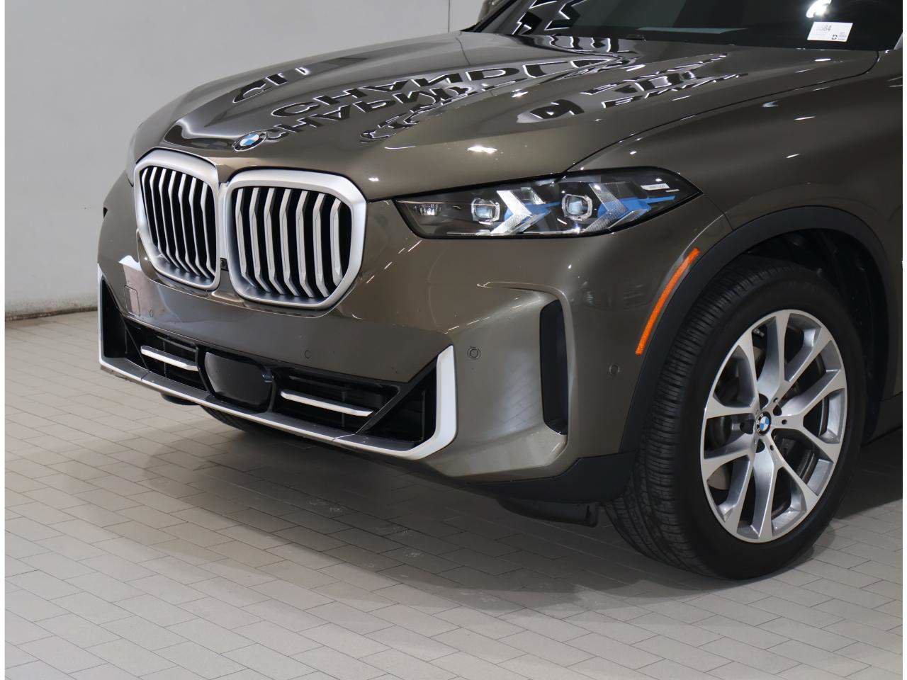 Certified 2026 BMW X5 sDrive40i RWD image 2