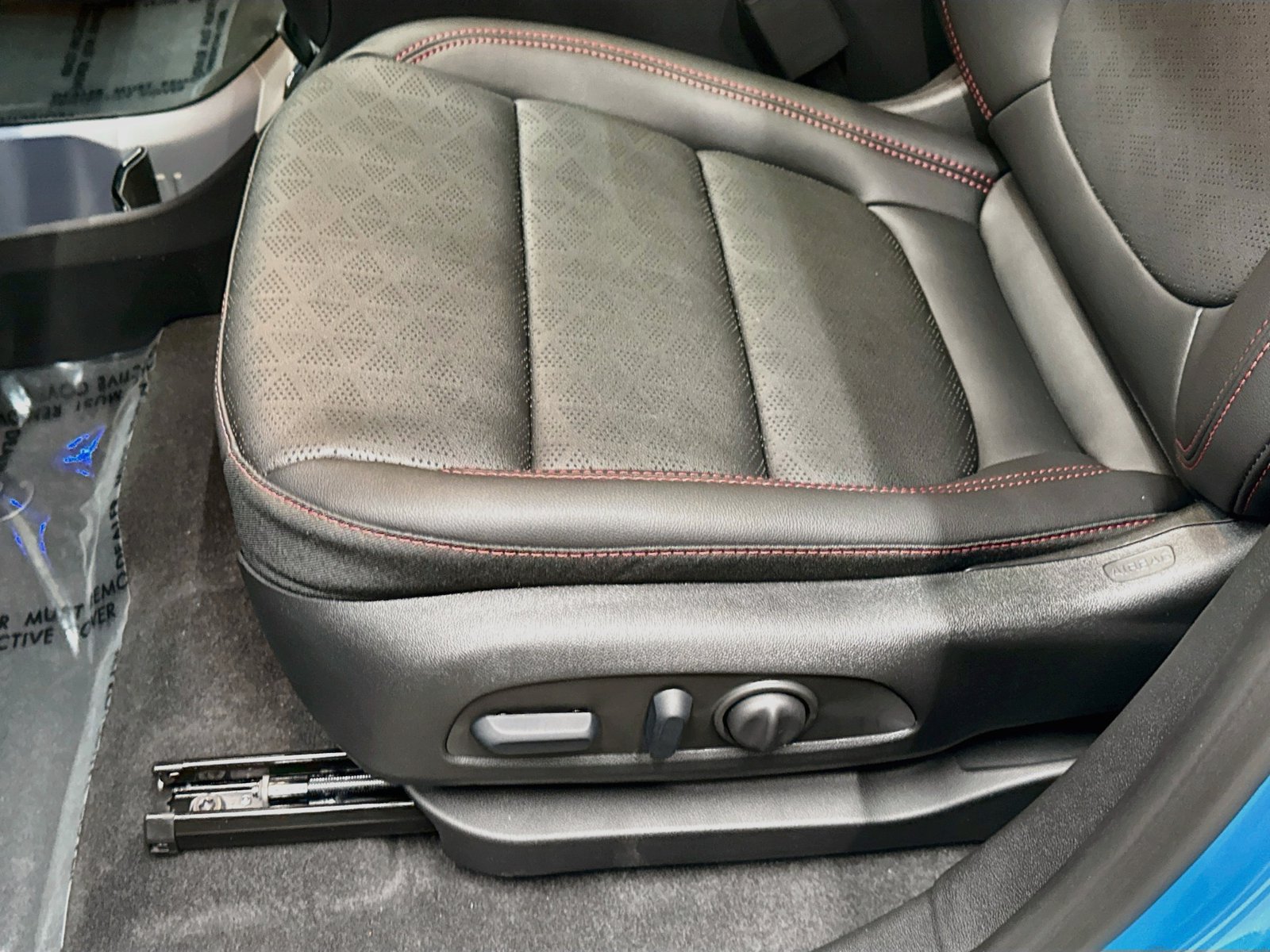 New 2027 Chevrolet Bolt RS w/ Technology Package FWD image 22