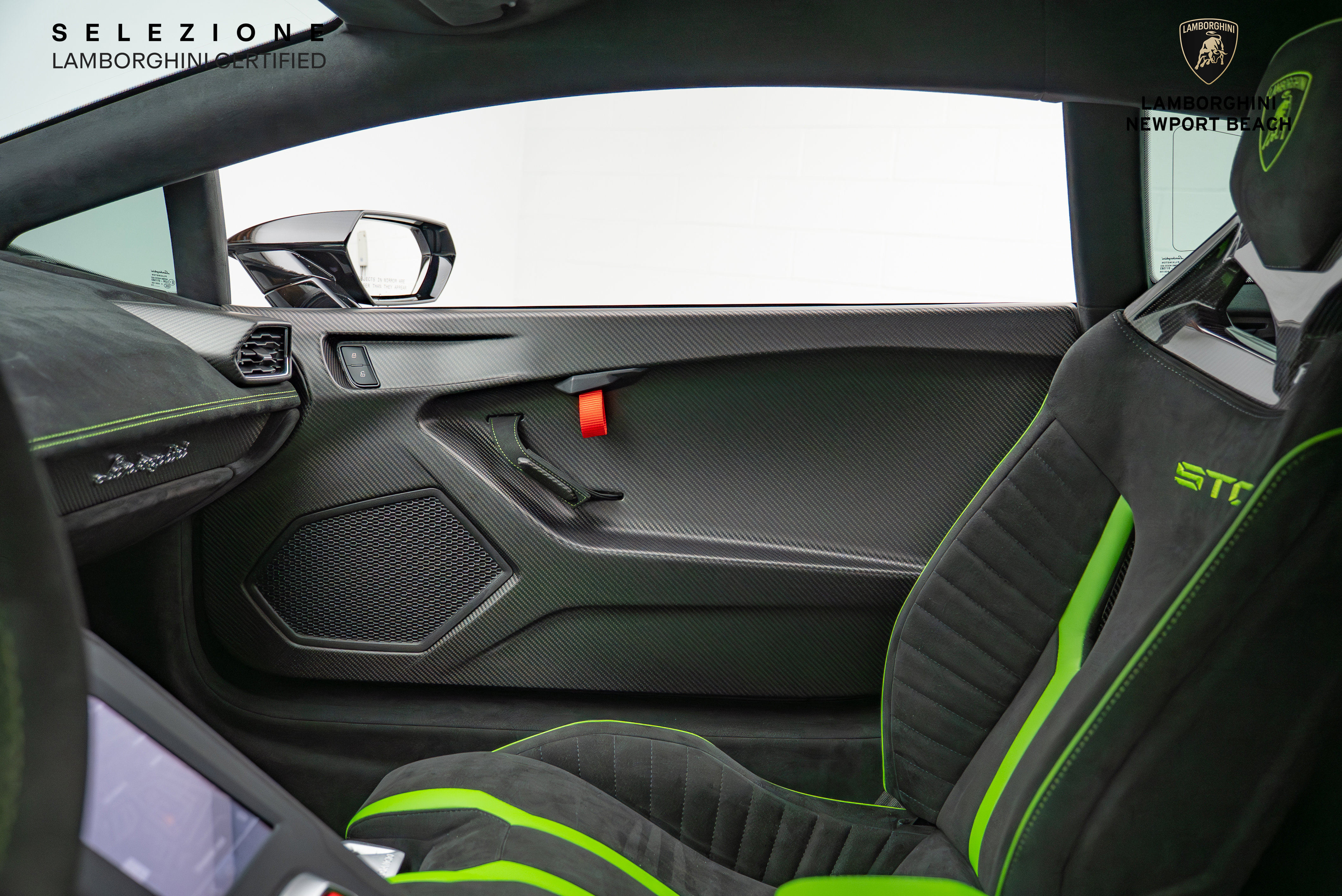 Used 2023 Lamborghini Huracan STO image 35