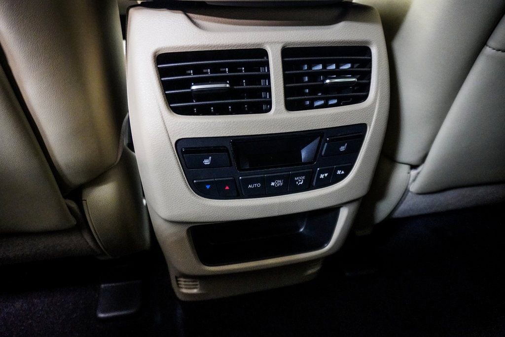 Used 2020 Acura MDX SH-AWD w/ Advance Package image 12