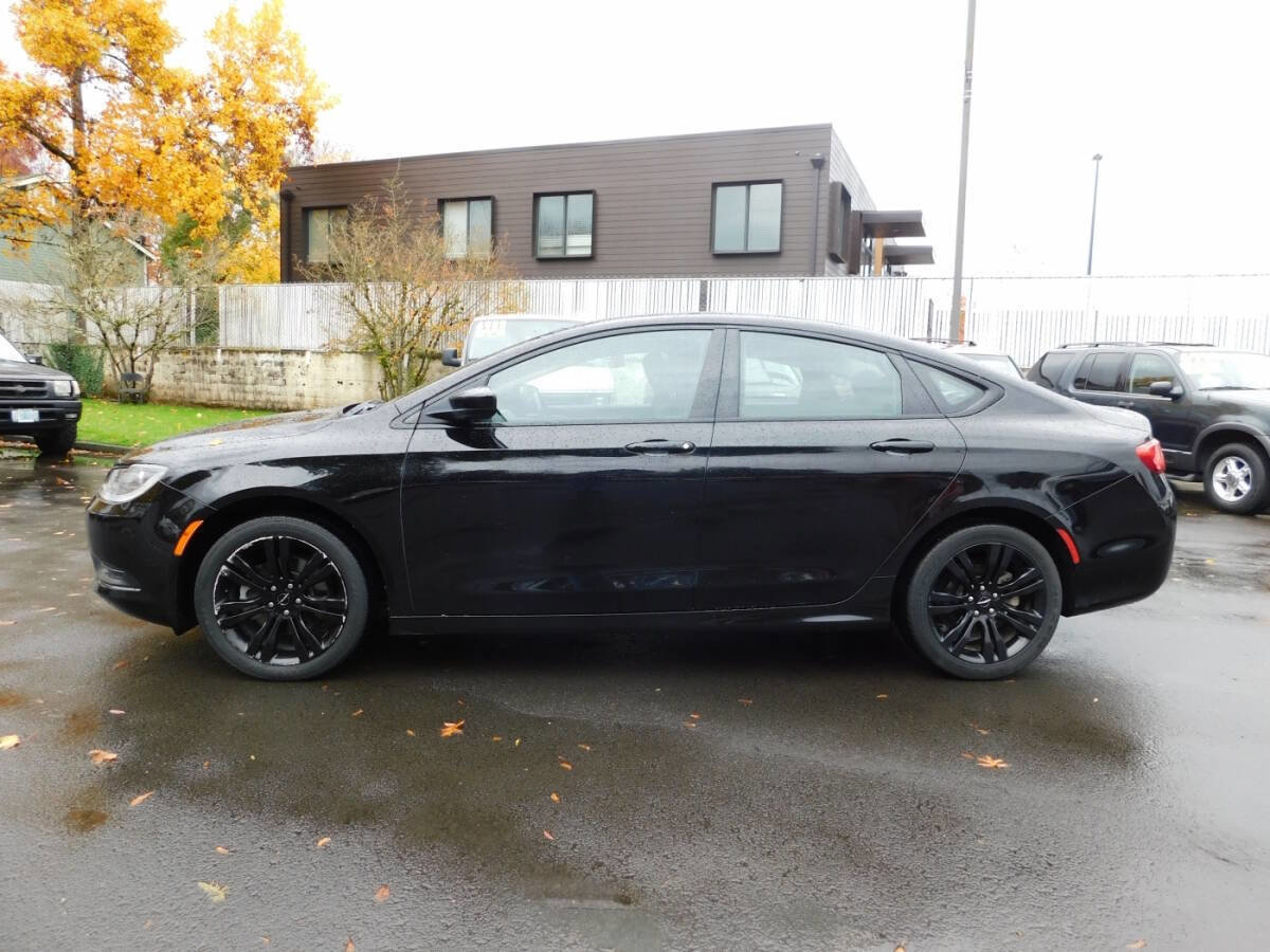 Used 2017 Chrysler 200 LX image 19