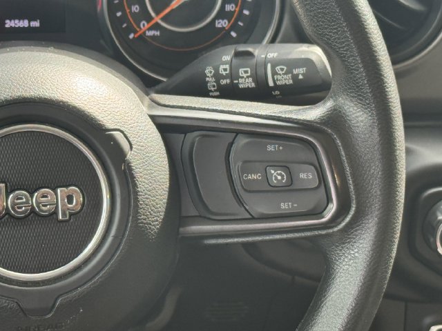 Used 2023 Jeep Wrangler Unlimited Sport AWD/4WD image 25