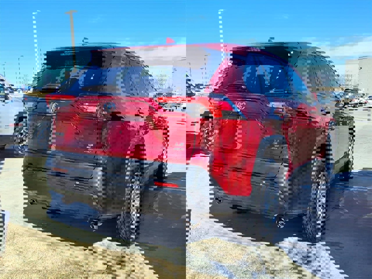 Used 2024 Toyota RAV4 LE image 4