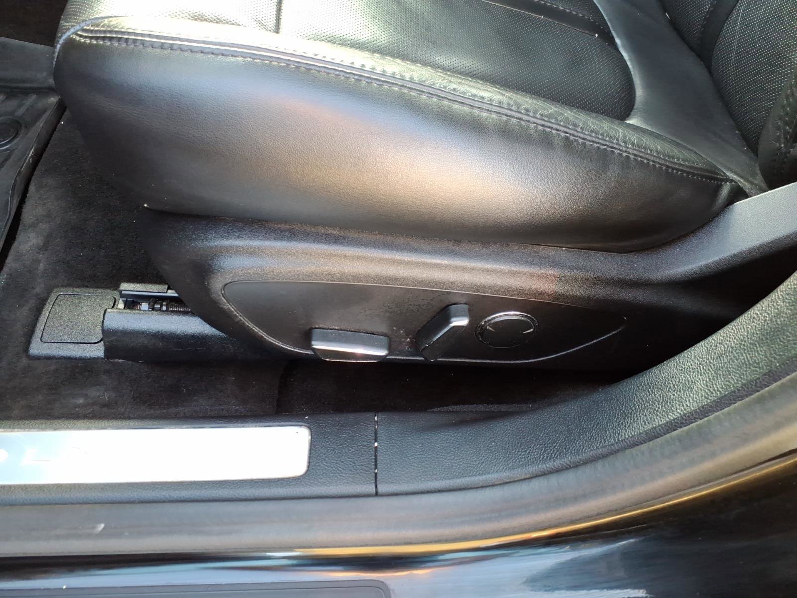 Used 2016 Lincoln MKZ AWD w/ Equipment Group 300A Reserve image 10