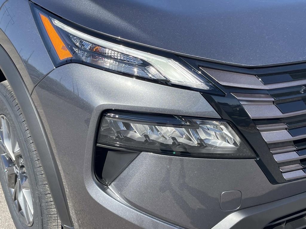 New 2026 Nissan Rogue S FWD image 9
